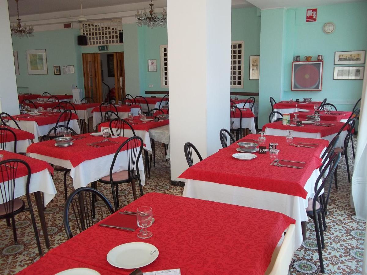 Hotel Italia 세니갈리아 외부 사진