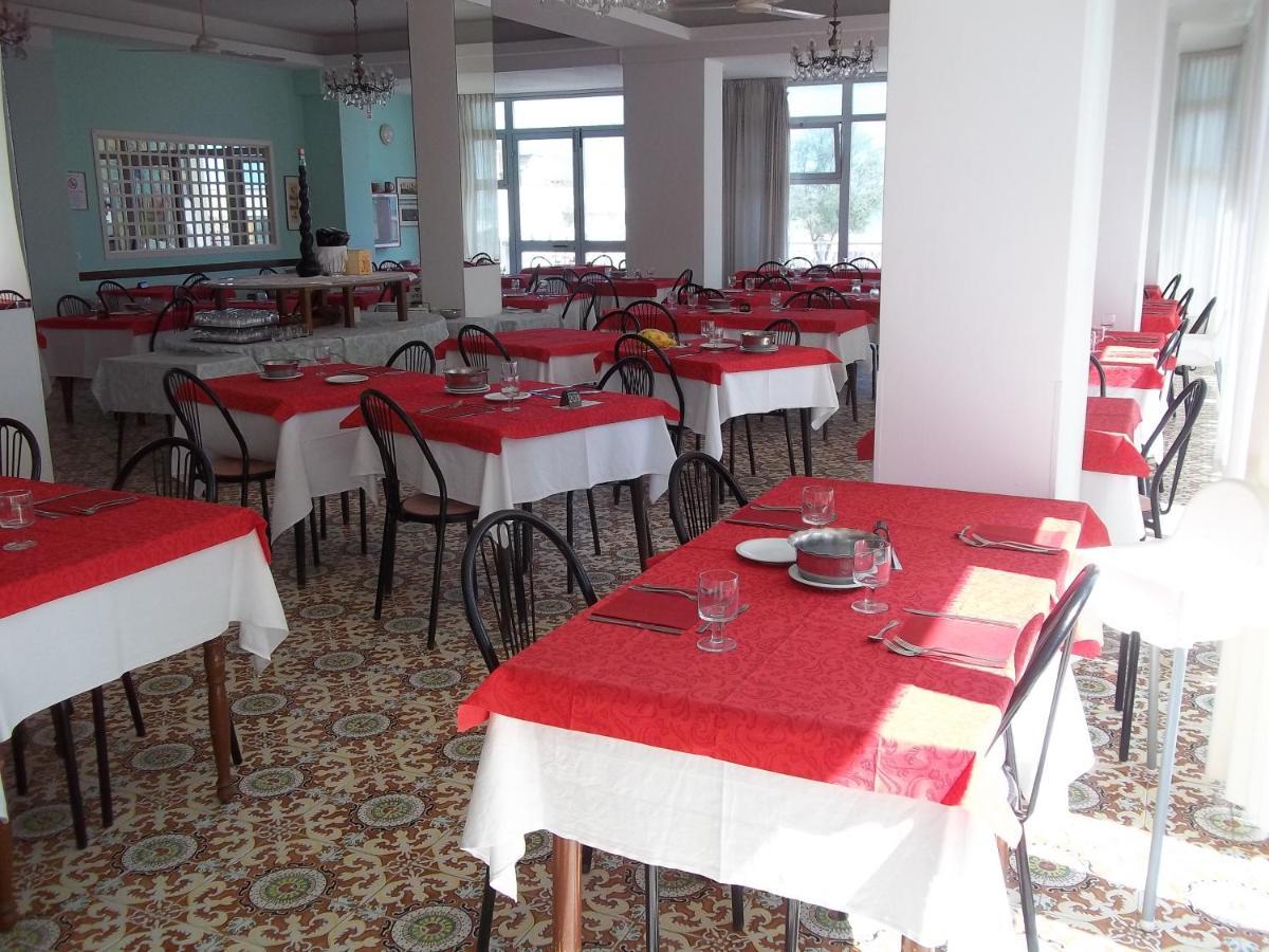 Hotel Italia 세니갈리아 외부 사진